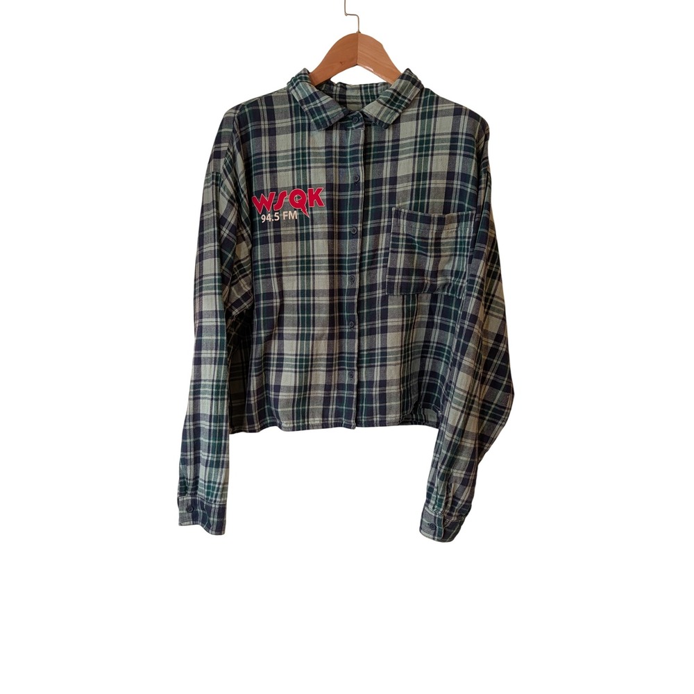 Stranger Things No Boundaries Plaid Flannel Shirt XXL Hawkins Hitmaker Cropped